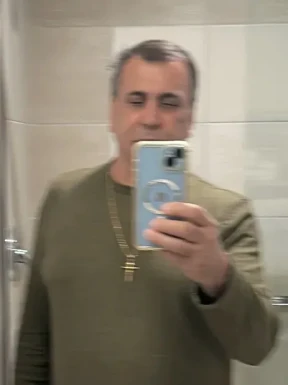 American men looking for love