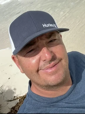 Canadian men looking for love