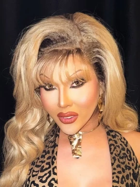 Thai ladyboys for dating / Ladyboys from Philippines for dating