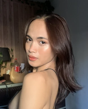 Thai ladyboys for dating / Ladyboys from Philippines for dating